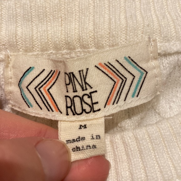 Cropped White Sweater - Picture 9 of 10